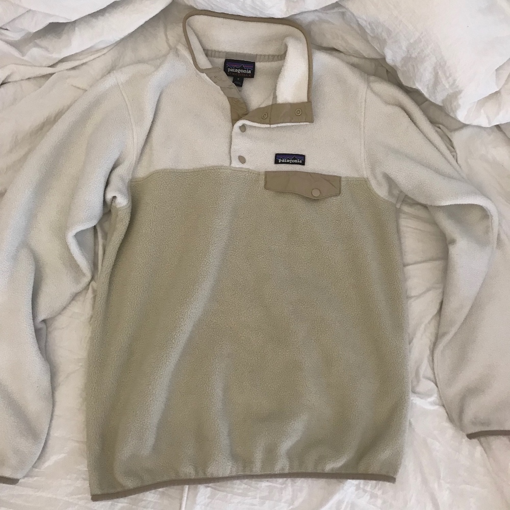 Off- White/Tan Patagonia